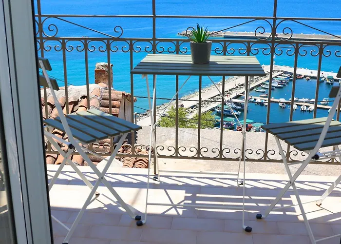 Dimitris_House